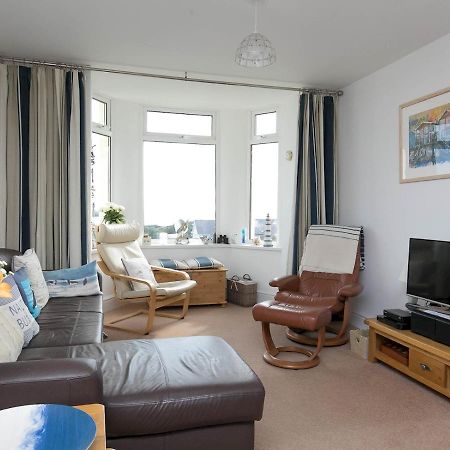 Pass The Keys Modern 2 Bedroom Apartment With Stunning Sea Views Trearddur Exterior photo